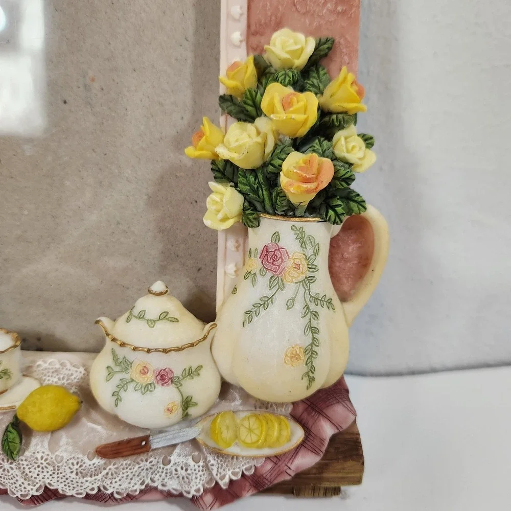 A Richesco Tea Party Photo Frame 3D Floral Roses Cottagecore Shabby Chic PF399